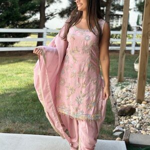 ❌SOLD❌Punjabi suit with dhoti bottom